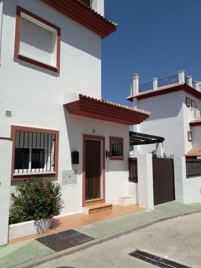 Riu Tolox Vila Exterior foto